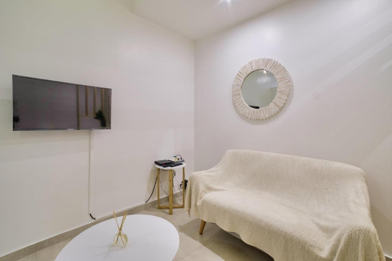 Superb Flat Near The Beach In Antibes Eksteriør billede